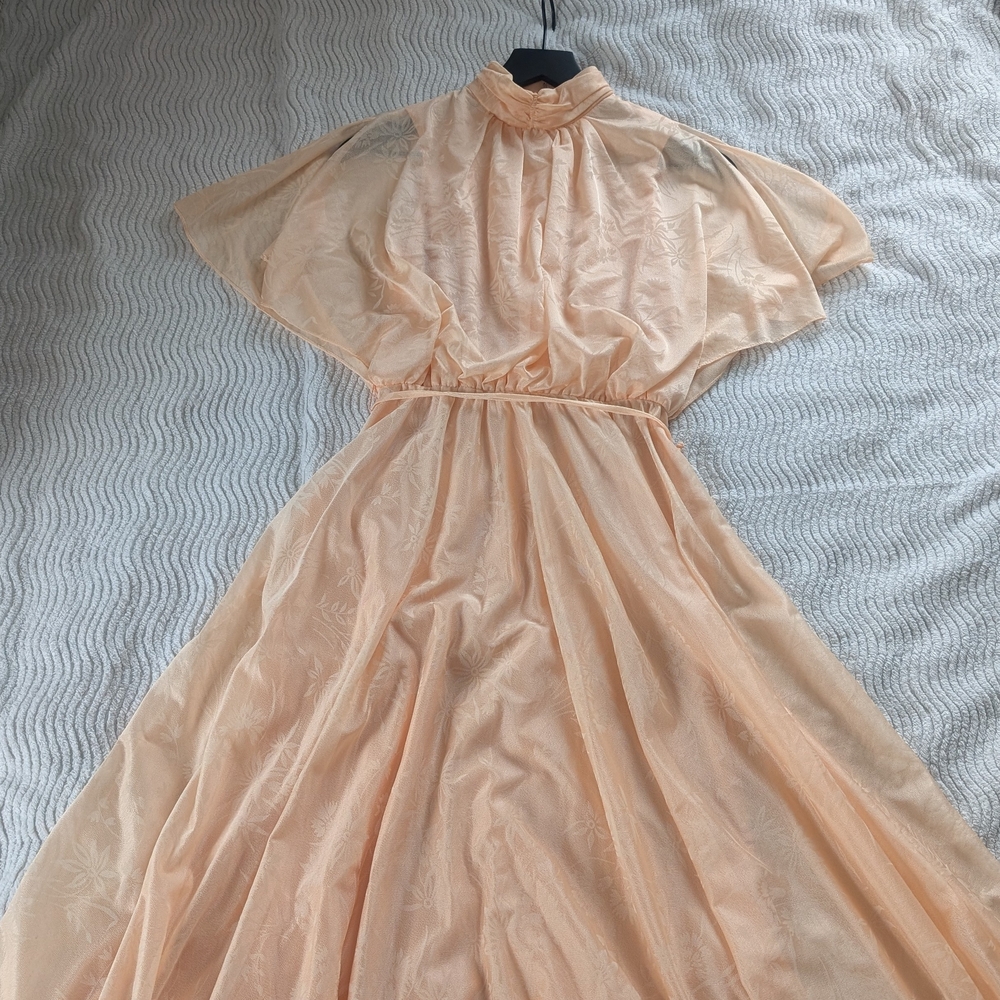 Vintage Flair Slit Sleeve Soft Peach Floral Maxi Dress